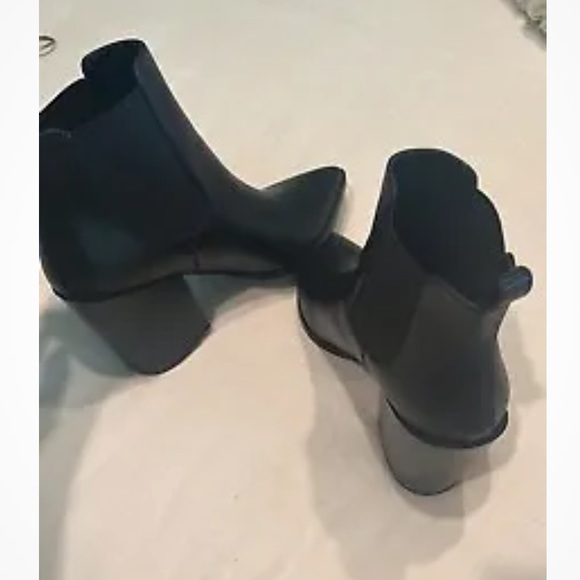 NEW ASOS RAID Vienna black heeled chelsea boots US 9 UK 7 Block Pointy - Picture 6 of 7